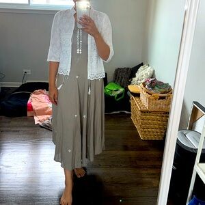 2 piece suit from India. With a white hand work 100% real linen material